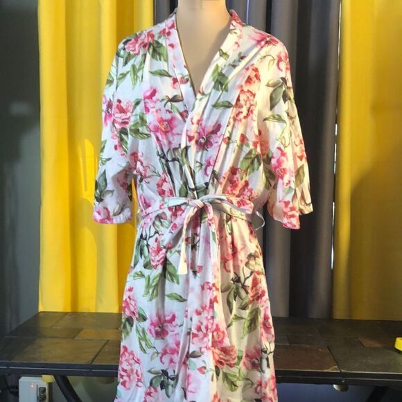 Show Me Your Mumu One Size Short Floral Romantic Colorful Classic Lightweight Ro - Picture 1 of 6